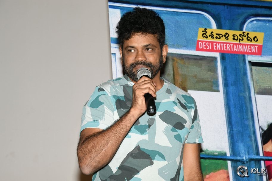 Jayammu-Nischayammu-Raa-Movie-Song-Launch